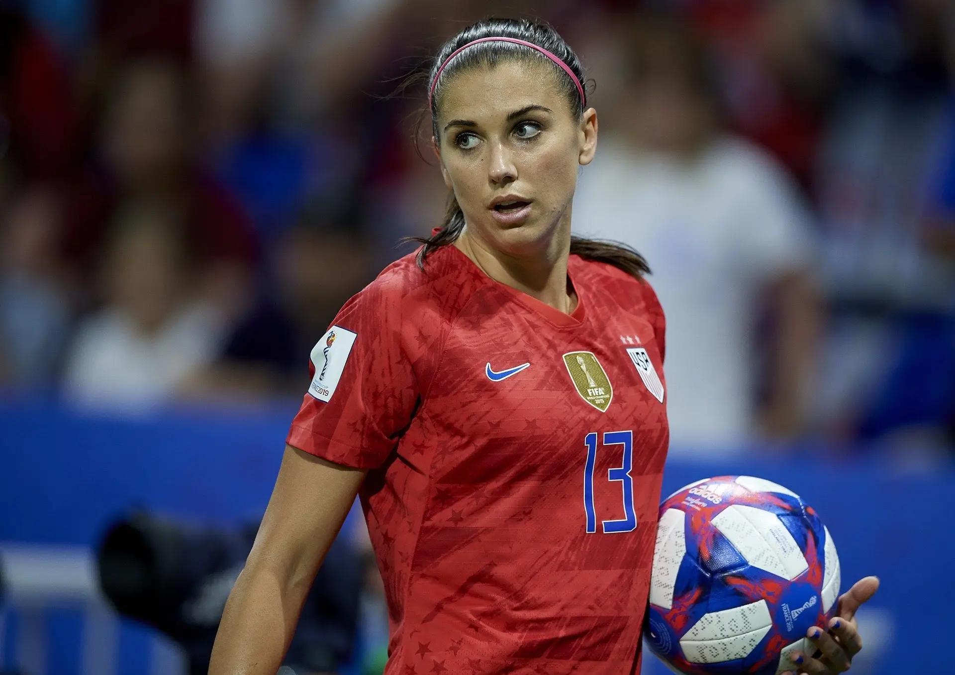 九游体育APP下载-巴西女足比赛中遭遇困境,队伍调整备战的简单介绍