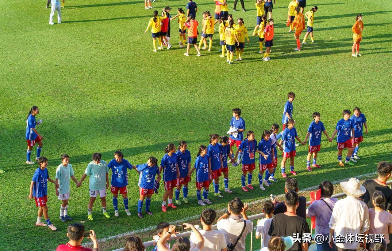 足球豪门再下一城,登上国际足坛大舞台的简单介绍 足球豪门再下一城,登上国际足坛大舞台的简单介绍