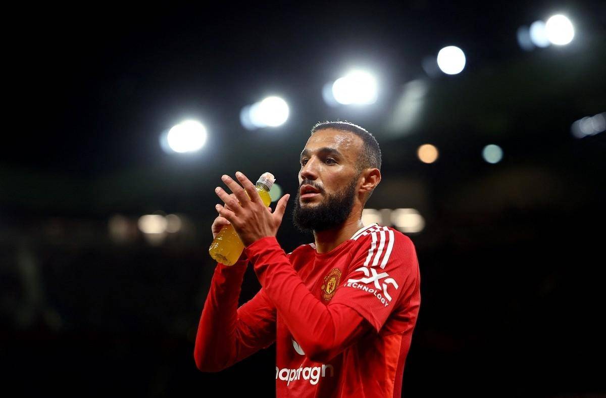 九游中国-关于曼联偶有起色，球队引进新援挖掘潜力的信息